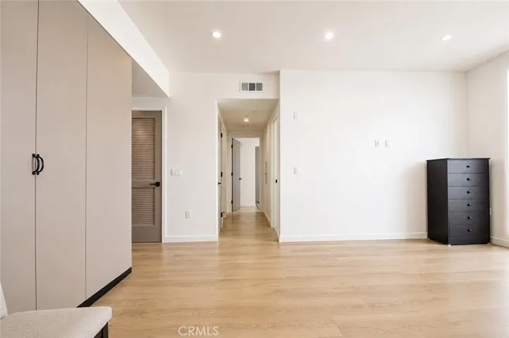 955 Fedora Street 411, Los Angeles, California 90006