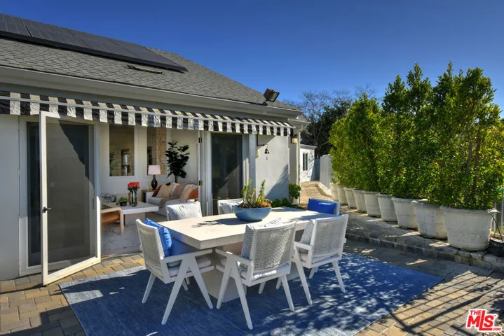3635 Fawndale Place, Sherman Oaks, California 91403