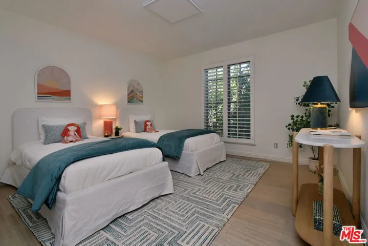 3635 Fawndale Place, Sherman Oaks, California 91403