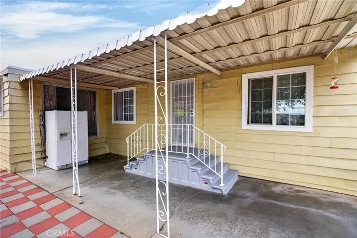 168 Bond Drive, Perris, California 92570