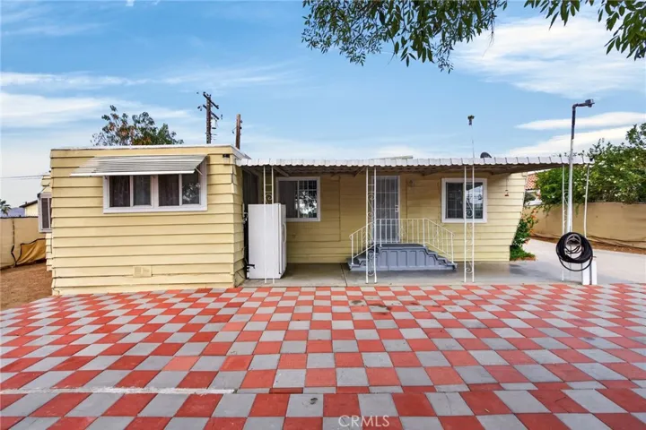 168 Bond Drive, Perris, California 92570