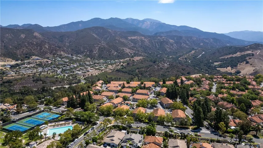 19015 Canyon Summit, Trabuco Canyon, California 92679