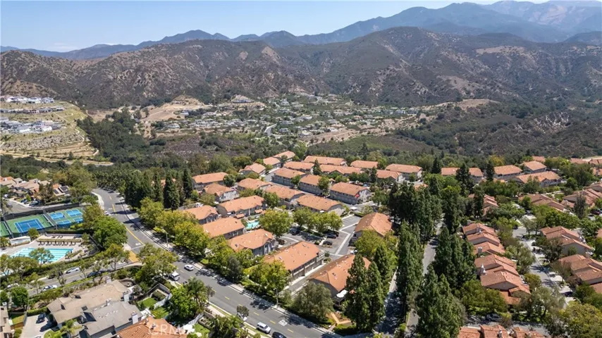19015 Canyon Summit, Trabuco Canyon, California 92679