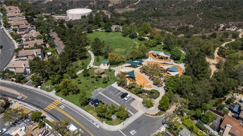 19015 Canyon Summit, Trabuco Canyon, California 92679