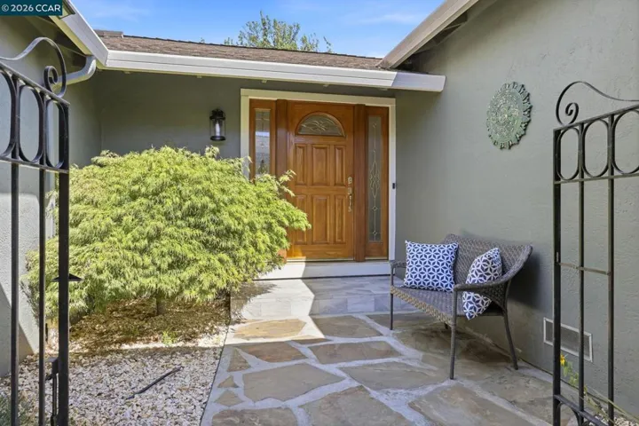4020 Moselle, Pleasanton, California 94566