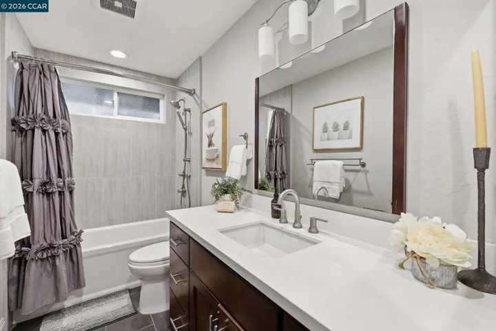 4020 Moselle, Pleasanton, California 94566