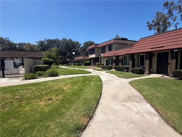 1419 N Greenhaven, Anaheim, California 92801