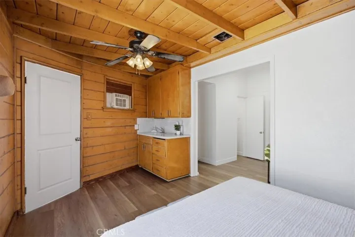 2824 Charlemagne Avenue, Long Beach, California 90815
