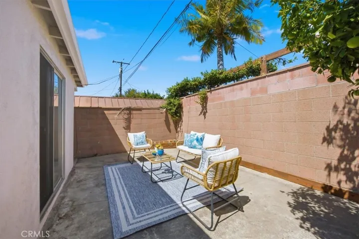 2824 Charlemagne Avenue, Long Beach, California 90815
