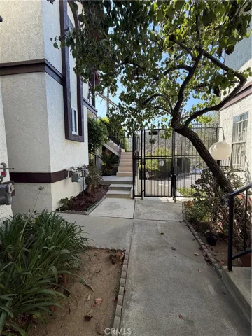 149 S Avenue 54 13, Los Angeles, California 90042