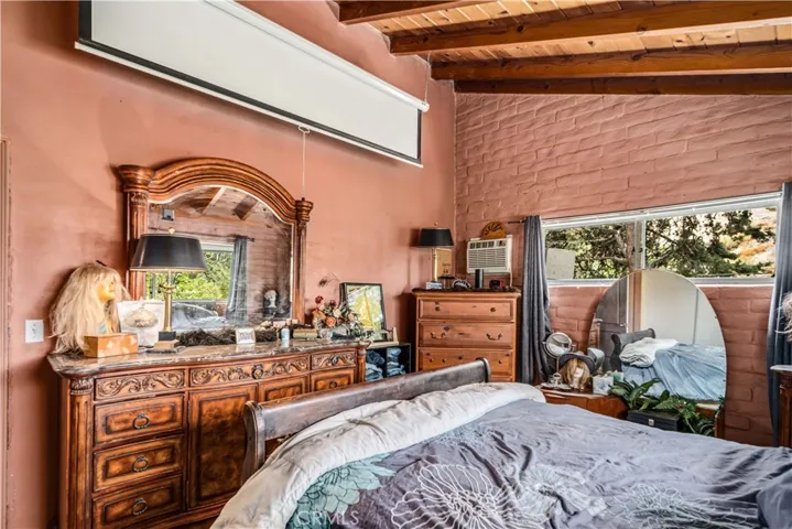42766 Ranch Club Road, Lake Hughes, California 93532