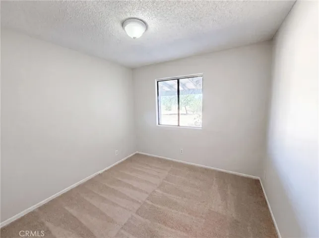 13191 El Rio, Victorville, California 92392