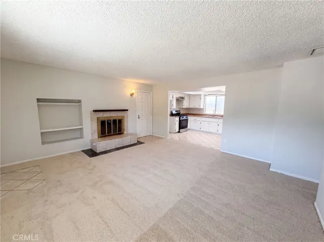 13191 El Rio, Victorville, California 92392