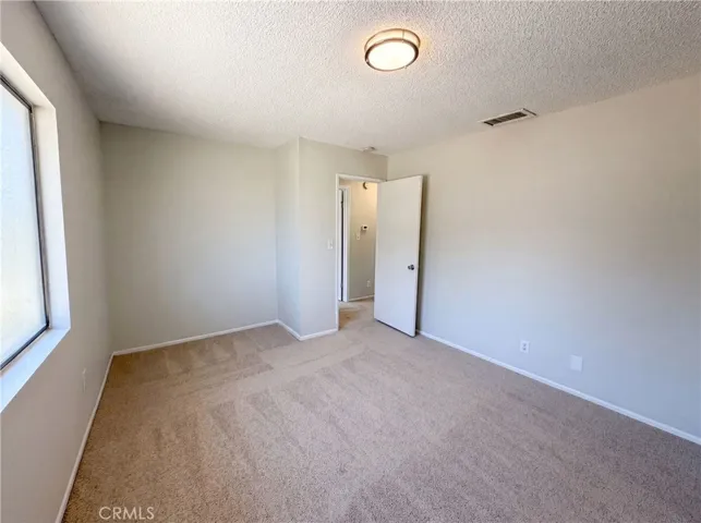 13191 El Rio, Victorville, California 92392