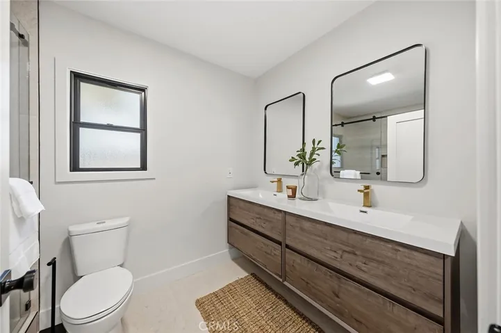 Primary bath- double vanity