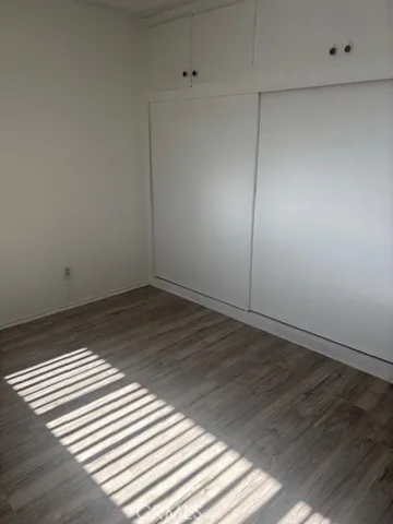 5168 Yarmouth 28, Encino, California 91316
