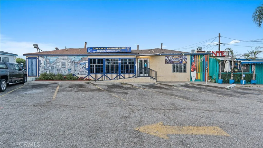 10020 S Inglewood