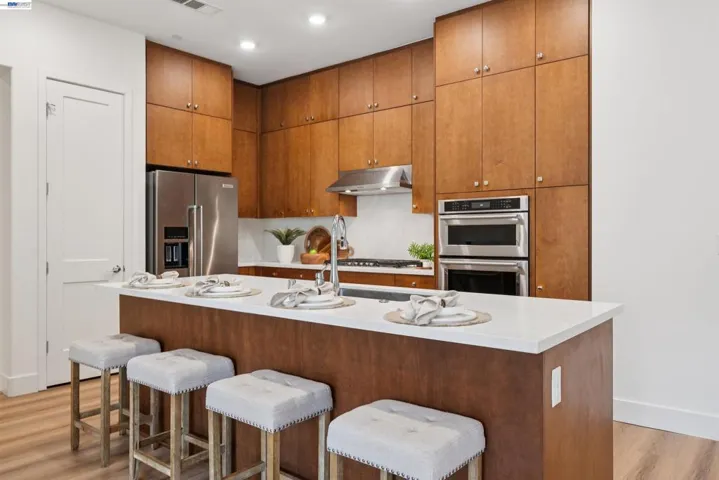 2339 Kinetic Cmn 209, Fremont, California 94539