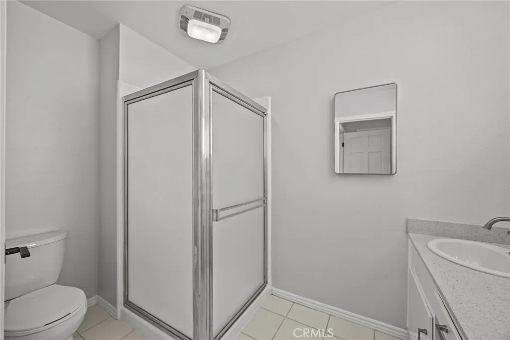 Secondary suite private bathroom