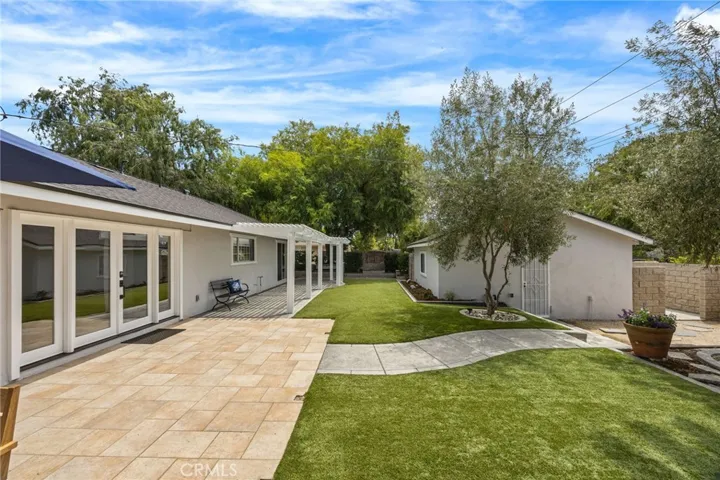580 Black Hills Drive, Claremont, California 91711