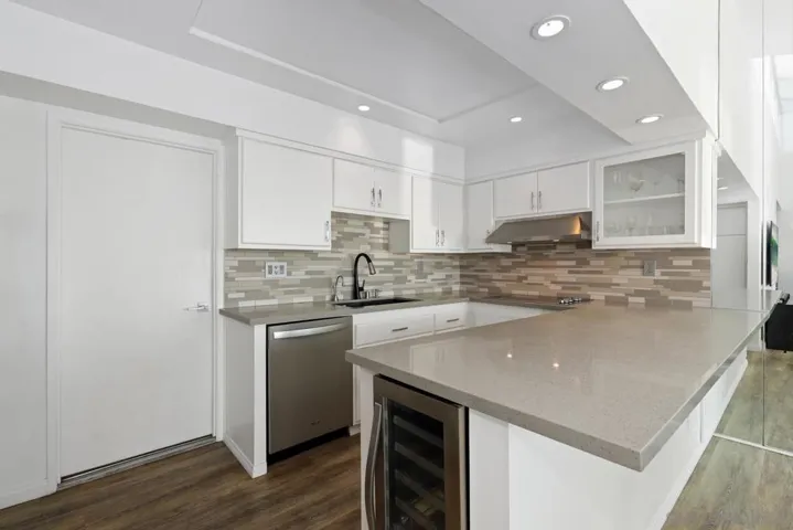 6236 Caminito Buena Suerte, San Diego, California 92120