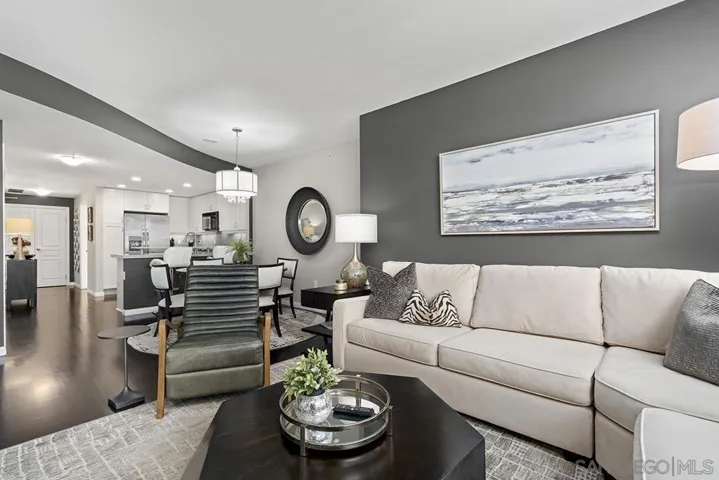 555 Front 1501, San Diego, California 92101