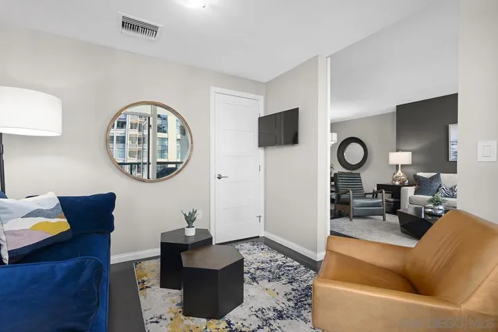 555 Front 1501, San Diego, California 92101
