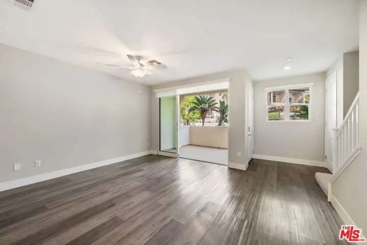 4378 Paxton Place, Calabasas, California 91302