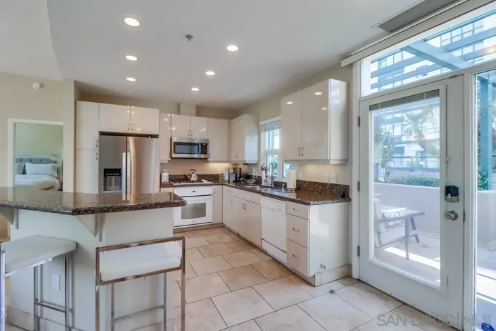 555 Front St 205, San Diego, California 92101