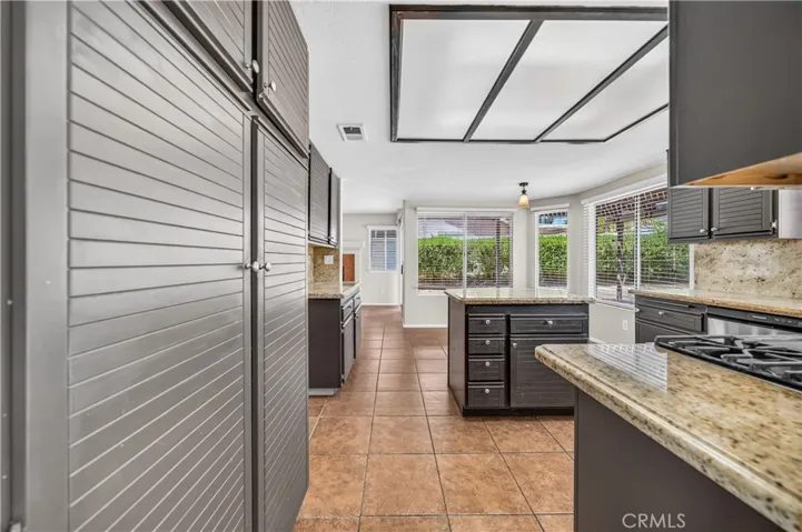 36194 Toulon Drive, Murrieta, California 92562