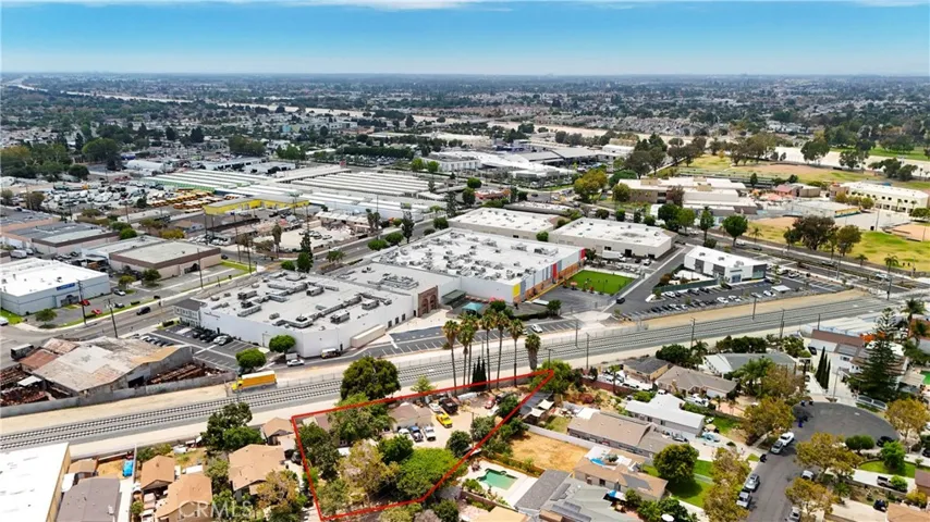 2430 W 6th Street A&b, Santa Ana, California 92703