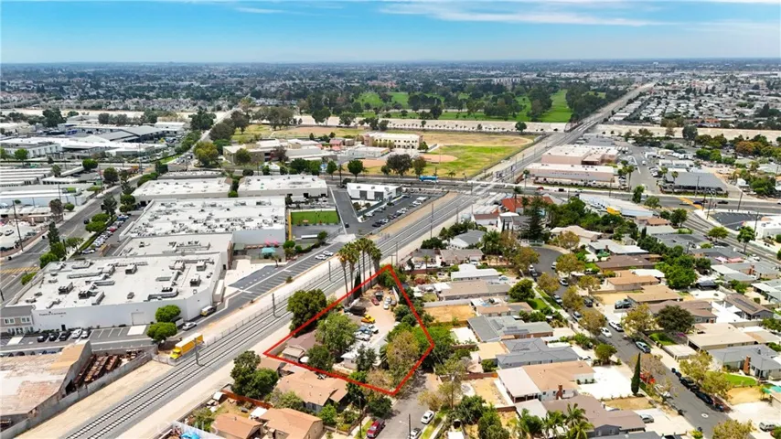 2430 W 6th Street A&b, Santa Ana, California 92703