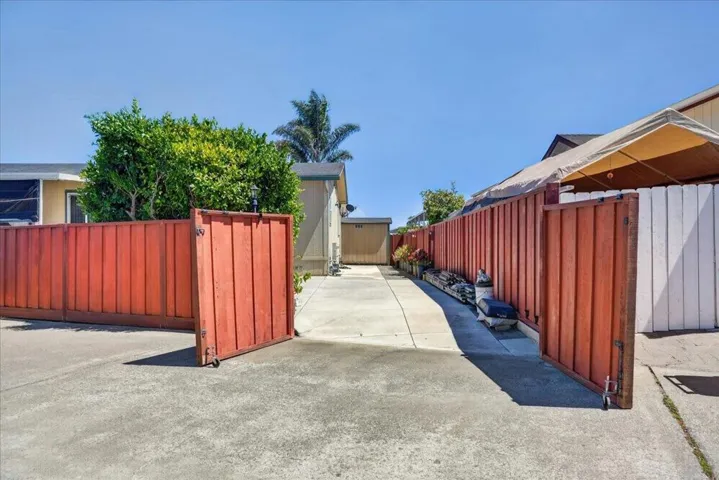 49 Blanca Lane 224, Watsonville, California 95076