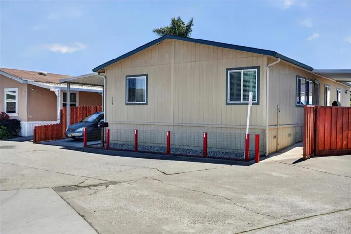 49 Blanca Lane 224, Watsonville, California 95076