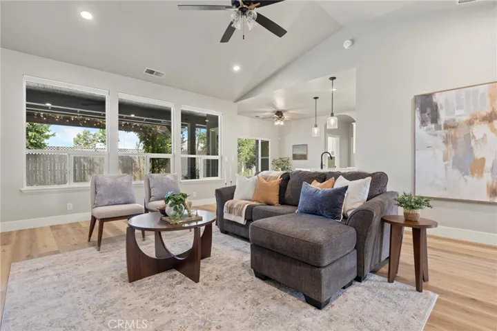 3 Wellington Ct, Chico, California 95973