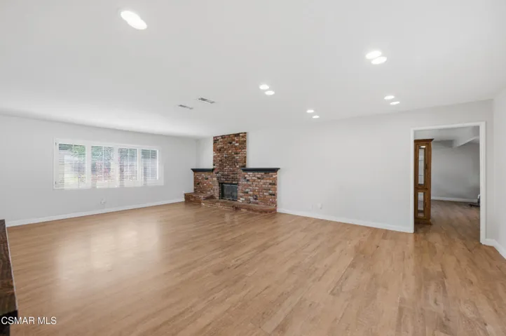 3055 Waco Ave Simi Valley-5