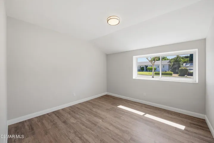3055 Waco Ave Simi Valley-20