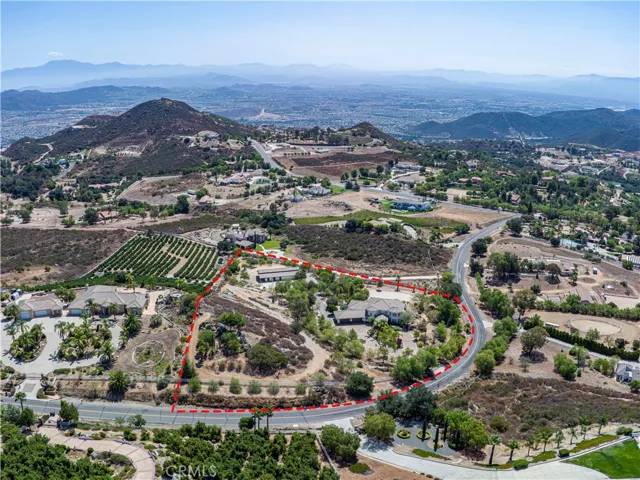 21100 Paseo Montana, Murrieta, California 92562