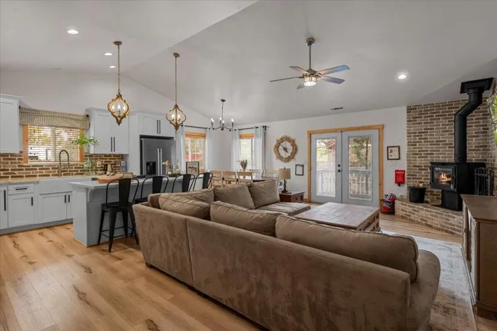 187 Dixie Lee Lane, Sugarloaf, California 92386 — photo 5