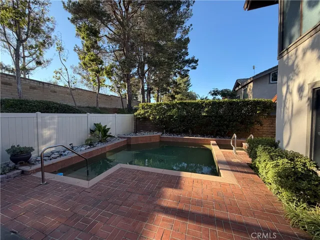 26711 Sierra Vista, Mission Viejo, California 92692