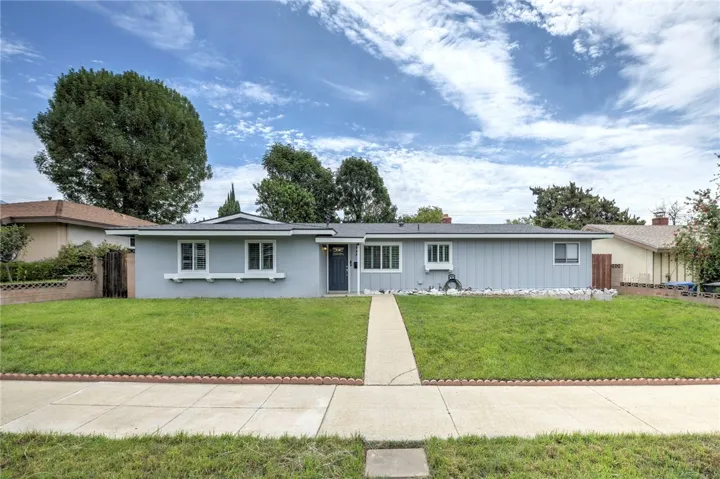 2946 Gladstone, Pomona, California 91767