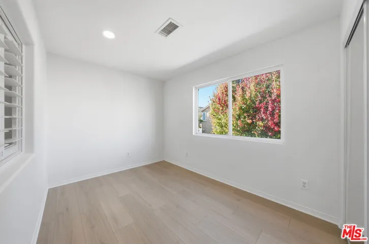 25715 Wagner Way B, Stevenson Ranch, California 91381