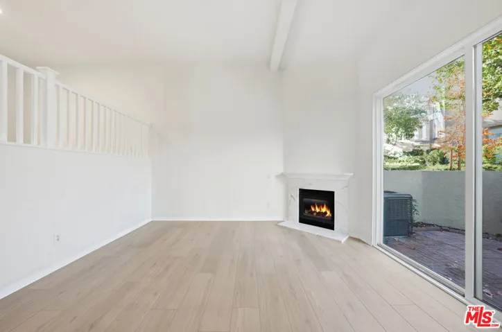 25715 Wagner Way B, Stevenson Ranch, California 91381