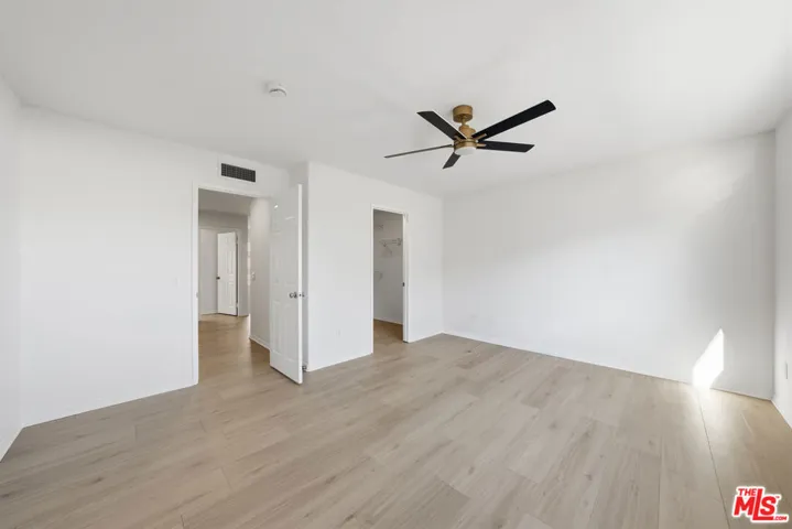 25715 Wagner Way B, Stevenson Ranch, California 91381