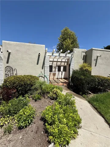 2026 Via Mariposa C, Laguna Woods, California 92637