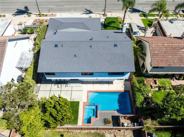 3889 Humboldt Drive, Huntington Beach, California 92649