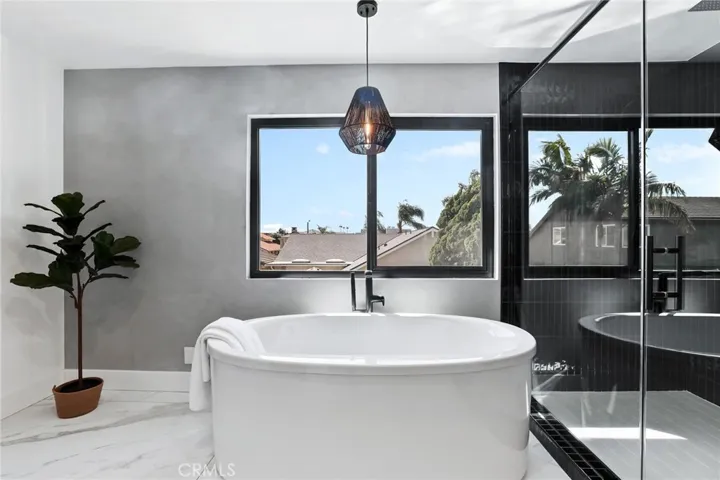 3889 Humboldt Drive, Huntington Beach, California 92649
