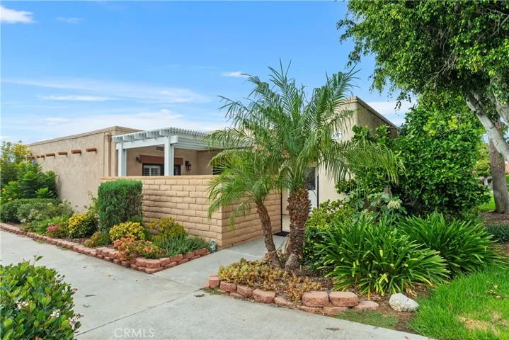 3071 Via Serena N D, Laguna Woods, California 92637