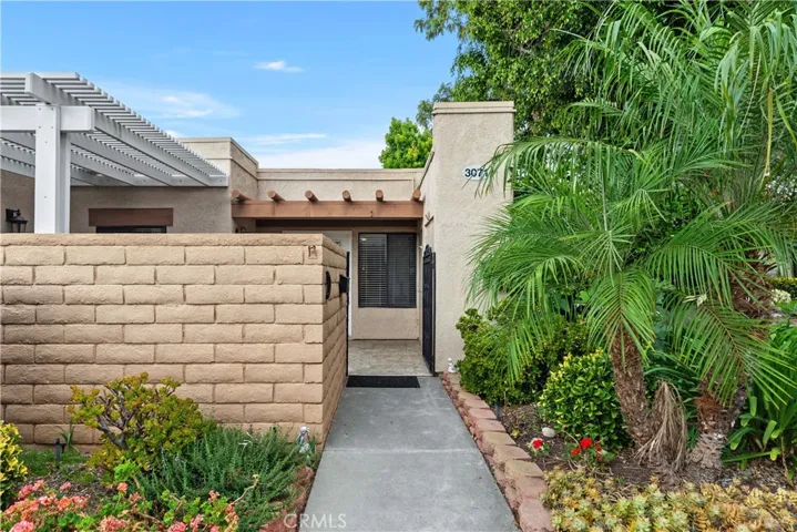 3071 Via Serena N D, Laguna Woods, California 92637