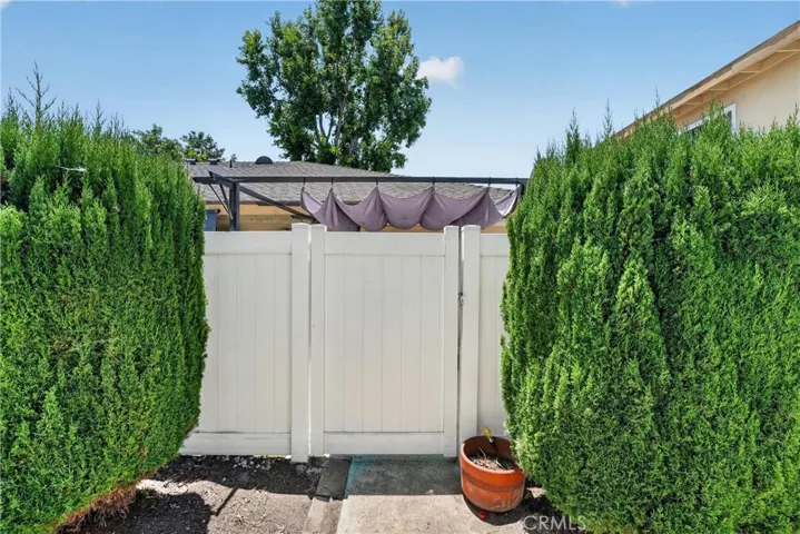 1921 N Sherry 89, Santa Ana, California 92705